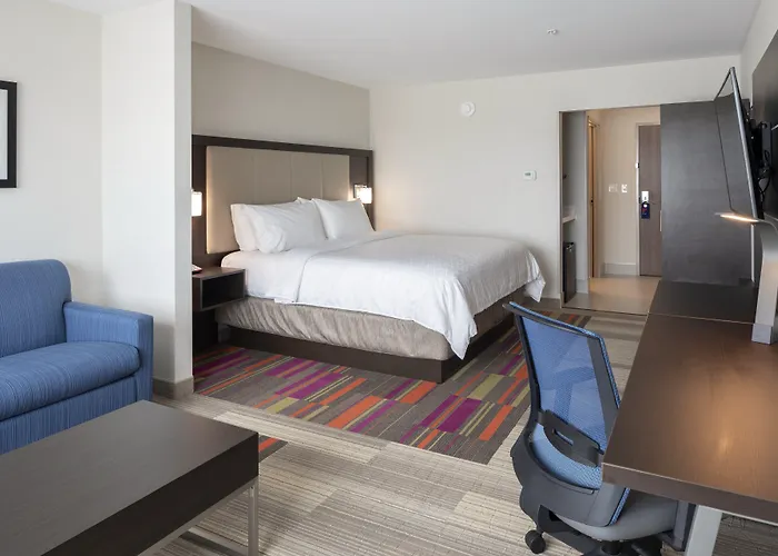 Express & - East - Bradley By Ihg